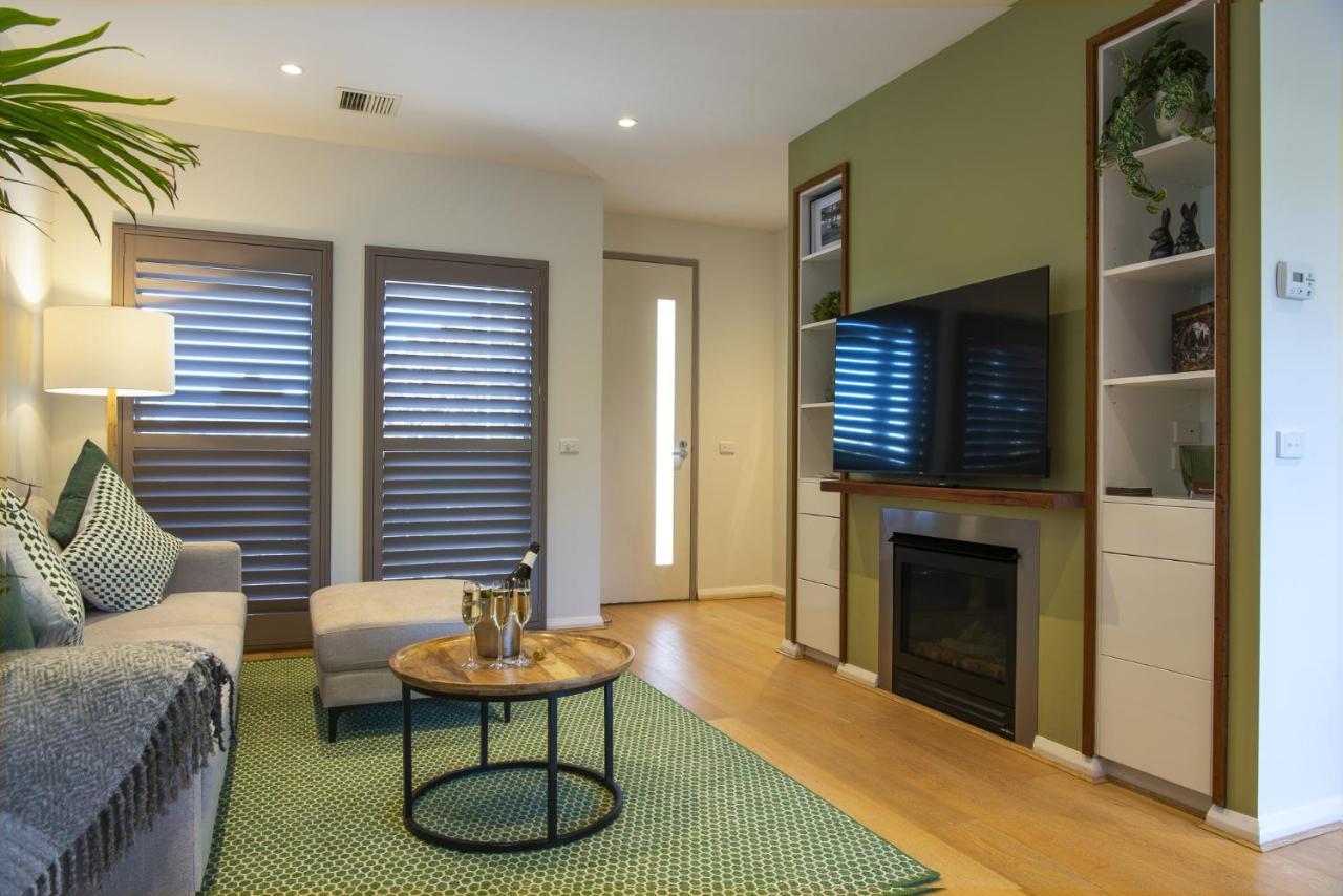 Mews Cottages Gisborne Esterno foto