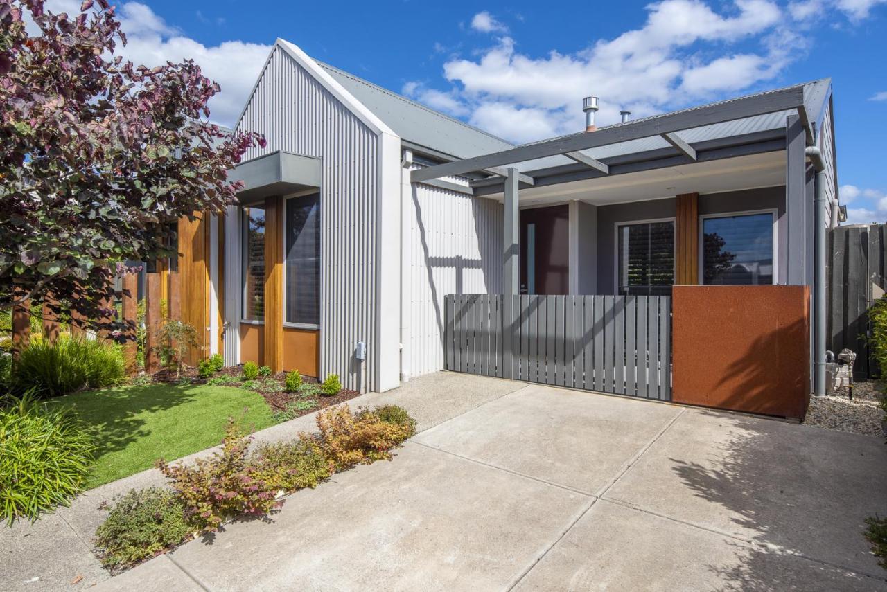 Mews Cottages Gisborne Esterno foto